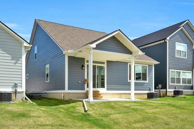 Builiding view five for 27621 Maryjane Lane E, New Baltimore, MI. 48047