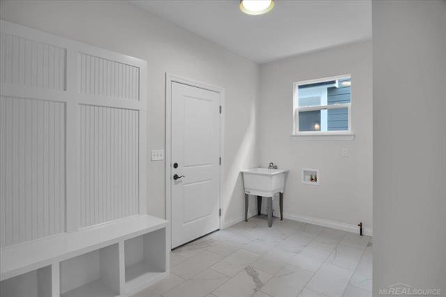 Builiding view forty for 27621 Maryjane Lane E, New Baltimore, MI. 48047