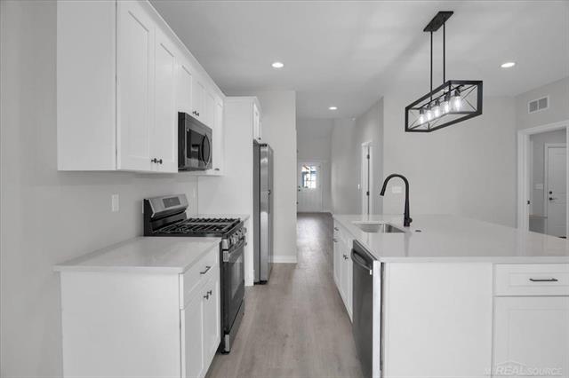 Builiding view fourteen for 27621 Maryjane Lane E, New Baltimore, MI. 48047