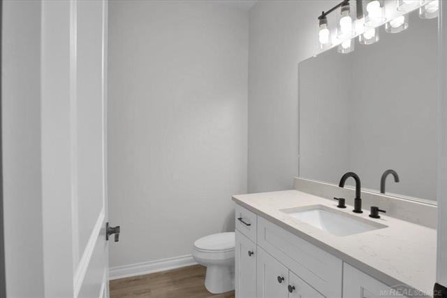 Builiding view seventeen for 27621 Maryjane Lane E, New Baltimore, MI. 48047