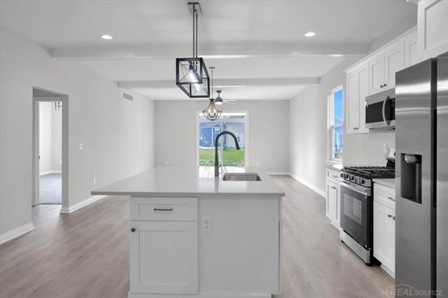 Builiding view ten for 27621 Maryjane Lane E, New Baltimore, MI. 48047