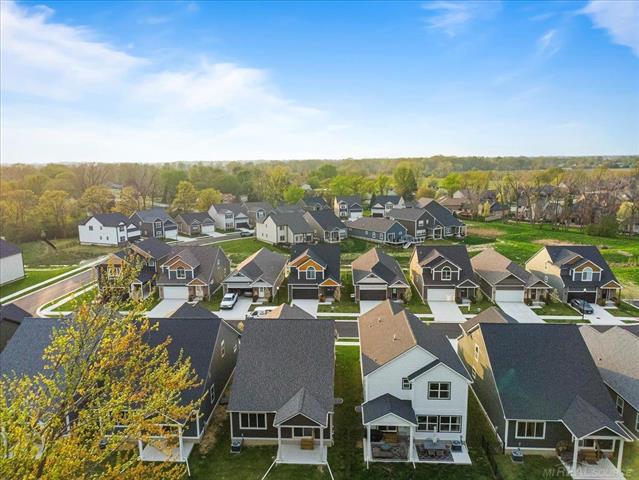 Builiding view thirty eight for 27621 Maryjane Lane E, New Baltimore, MI. 48047