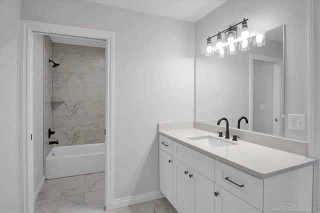 Builiding view twenty four for 27621 Maryjane Lane E, New Baltimore, MI. 48047