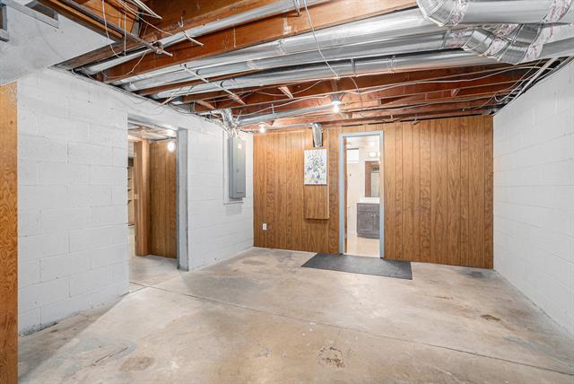 Builiding view twenty six for 1444 Mark, Grand Rapids, MI. 49525