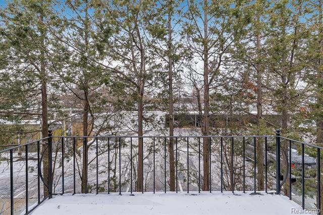 Builiding view nineteen for 408 Fox Hills #A5, Bloomfield Hills, MI. 48304