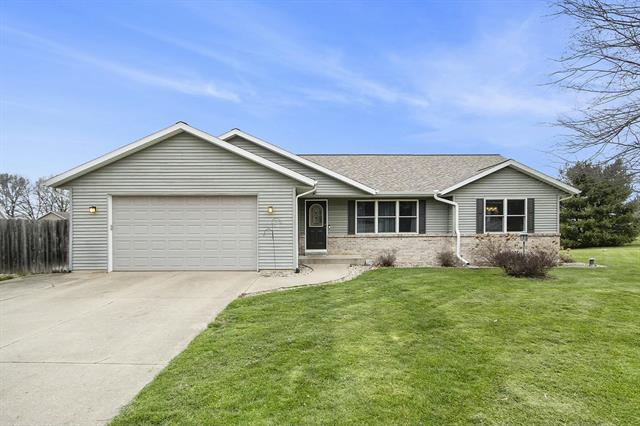 front view for 2300 South Hill Drive, Schoolcraft, Mi. 49087