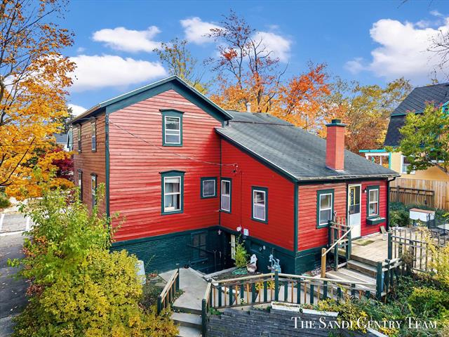 Builiding view thirty seven for 201 4Th, Grand Haven, MI. 49417