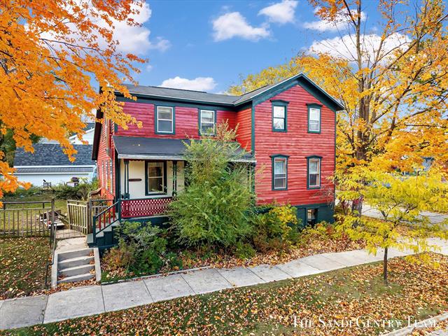 front view for 201 S 4Th Street, Grand Haven, Mi. 49417