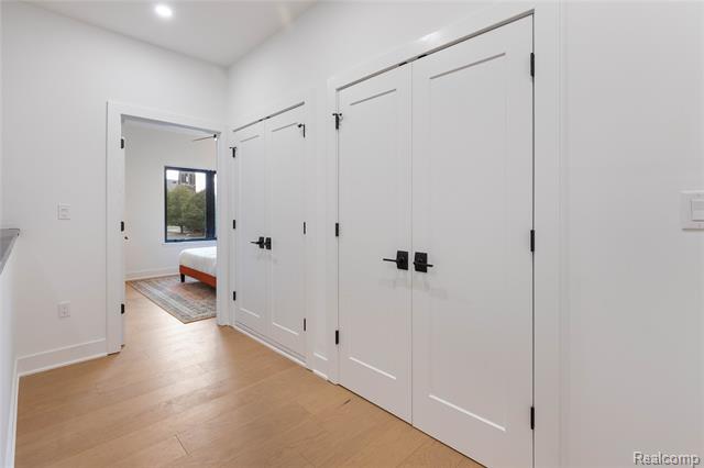 Builiding view seventeen for 7546 Churchill, Detroit, MI. 48206