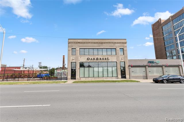 Builiding view thirty eight for 7546 Churchill, Detroit, MI. 48206