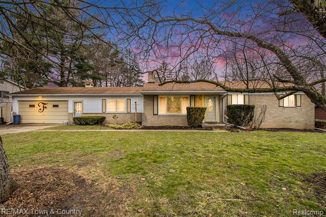 front view for 2423 Ashford Boulevard, Flushing, Mi. 48433