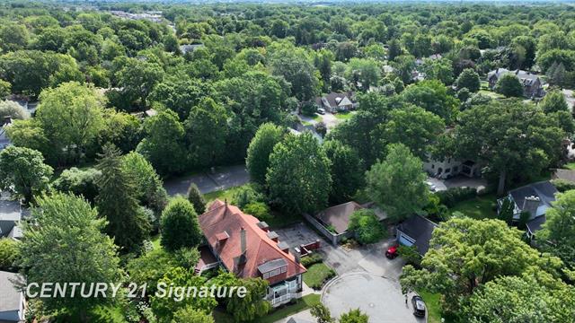 Builiding view sixty four for 105 Parkwood, Bay City, MI. 48706