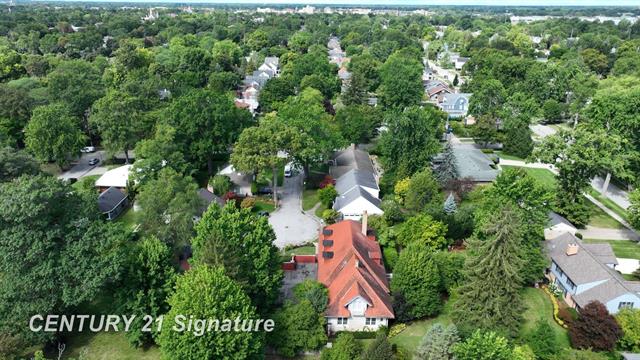 Builiding view sixty seven for 105 Parkwood, Bay City, MI. 48706