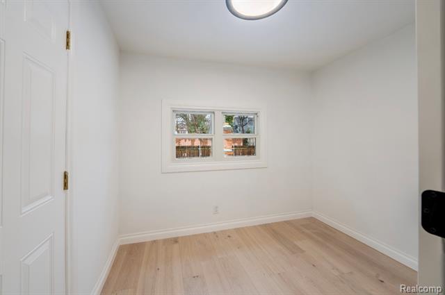 Builiding view fifteen for 1759 Fischer, Detroit, MI. 48214