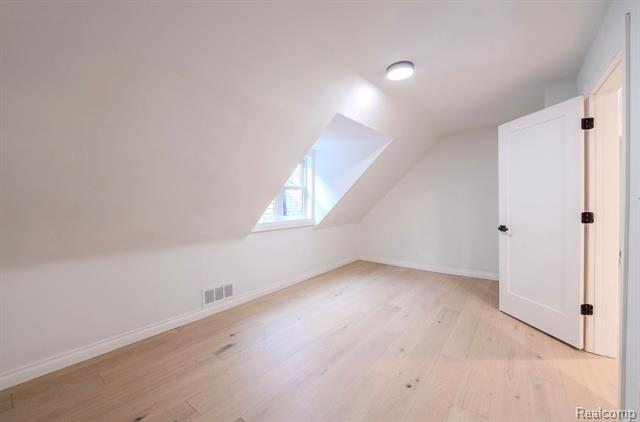 Builiding view seventeen for 1759 Fischer, Detroit, MI. 48214