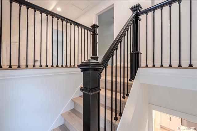 Builiding view twenty one for 1759 Fischer, Detroit, MI. 48214