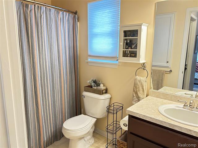 Builiding view eighteen for 3110 Arbutus, Commerce Township, MI. 48382