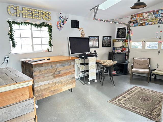 Builiding view twenty four for 3110 Arbutus, Commerce Township, MI. 48382