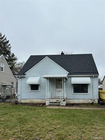 front view for 7660 W Parkway Street, Redford, Mi. 48239