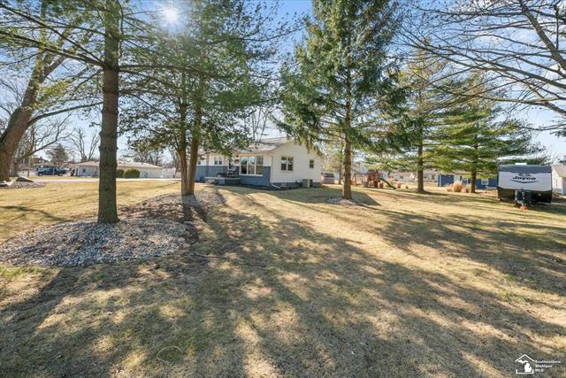 front view for 15581 Eastwood Street, Monroe, Mi. 48161