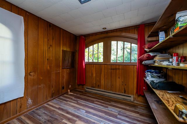 Builiding view eighteen for 14370 Lakeshore, Lakeside, MI. 49116