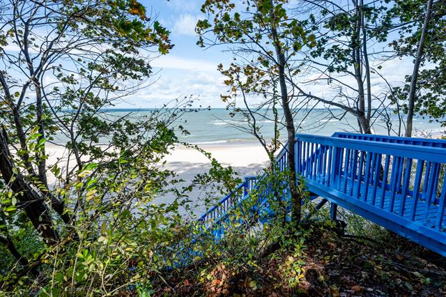 Builiding view seven for 14370 Lakeshore, Lakeside, MI. 49116