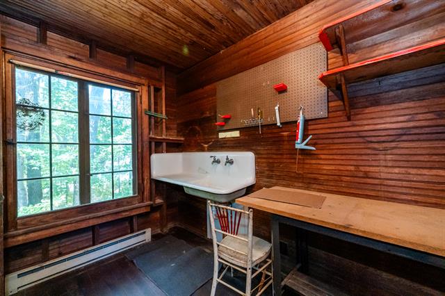 Builiding view twenty seven for 14370 Lakeshore, Lakeside, MI. 49116