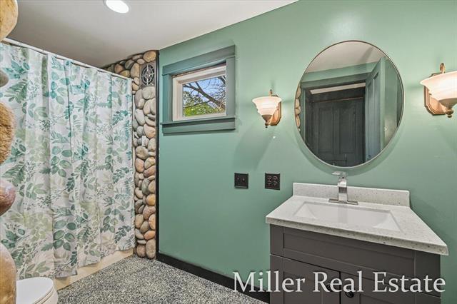 Builiding view eleven for 303 Colfax, Hastings, MI. 49058