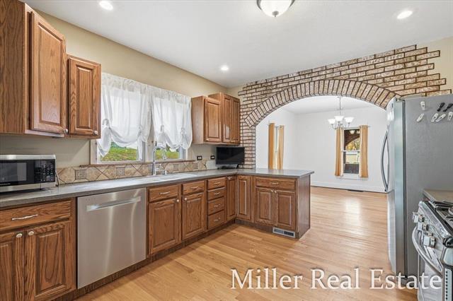 Builiding view five for 303 Colfax, Hastings, MI. 49058