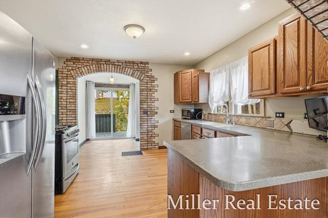 Builiding view three for 303 Colfax, Hastings, MI. 49058