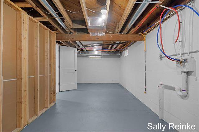 Builiding view thirty one for 150 Martindale, Sparta, MI. 49345