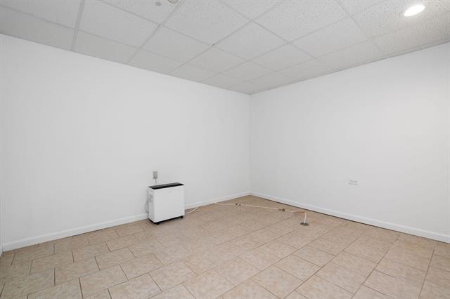 Builiding view fifty nine for 3620 Charter, Ann Arbor, MI. 48105