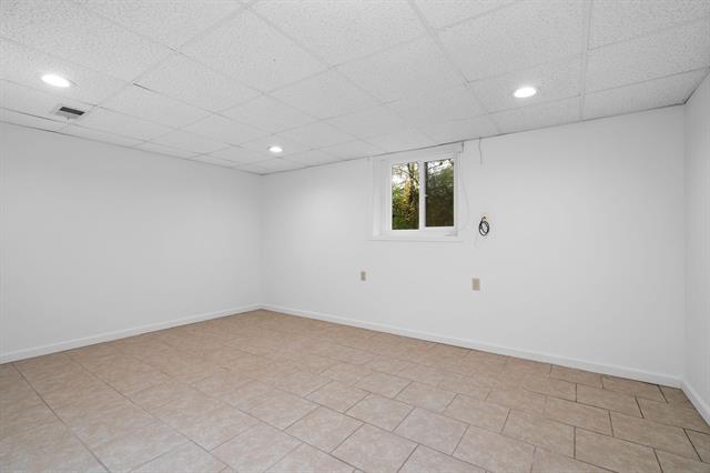 Builiding view fifty seven for 3620 Charter, Ann Arbor, MI. 48105