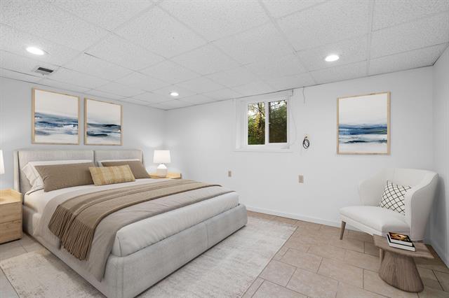 Builiding view fifty six for 3620 Charter, Ann Arbor, MI. 48105