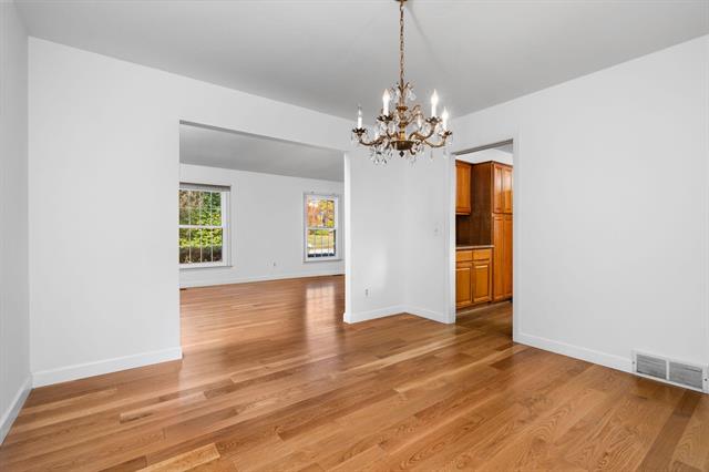 Builiding view seventeen for 3620 Charter, Ann Arbor, MI. 48105