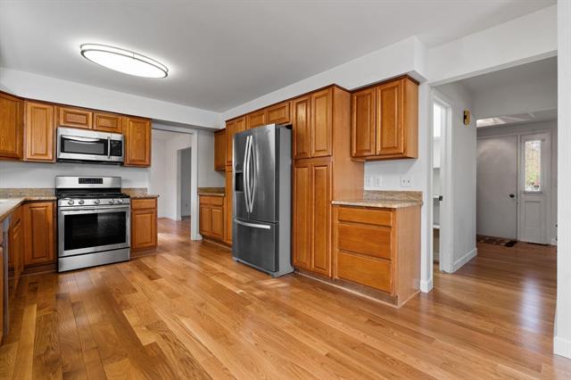 Builiding view six for 3620 Charter, Ann Arbor, MI. 48105