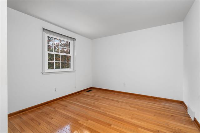 Builiding view thirty five for 3620 Charter, Ann Arbor, MI. 48105