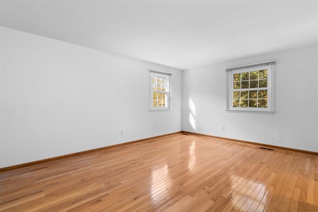 Builiding view thirty two for 3620 Charter, Ann Arbor, MI. 48105