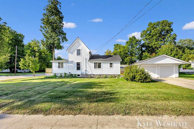 front view for 903 N Michigan Avenue, Hastings, Mi. 49058