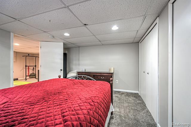 Builiding view fifty five for 4250 White Oak, Commerce Township, MI. 48382