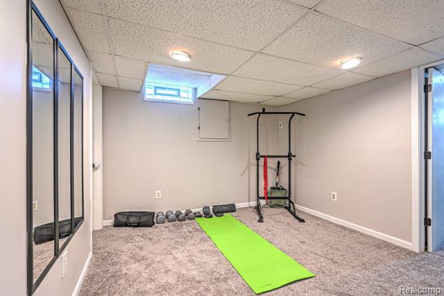 Builiding view fifty two for 4250 White Oak, Commerce Township, MI. 48382