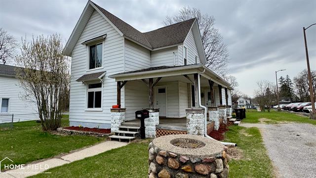 front view for 216 N Chapman Street, Chesaning, Mi. 48616