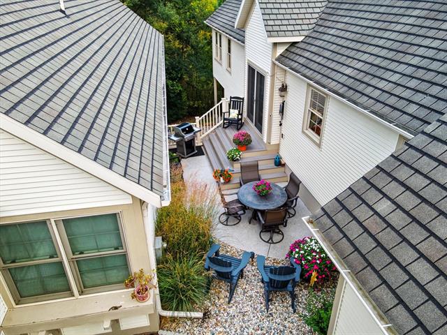 Builiding view fifty seven for 416 Enclave, Grand Rapids, MI. 49546