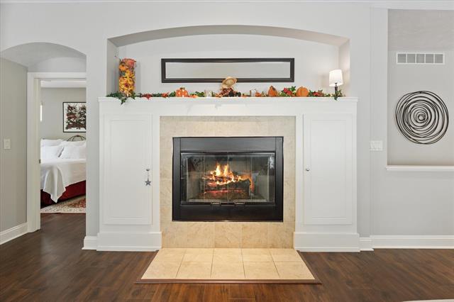 Builiding view fourteen for 416 Enclave, Grand Rapids, MI. 49546