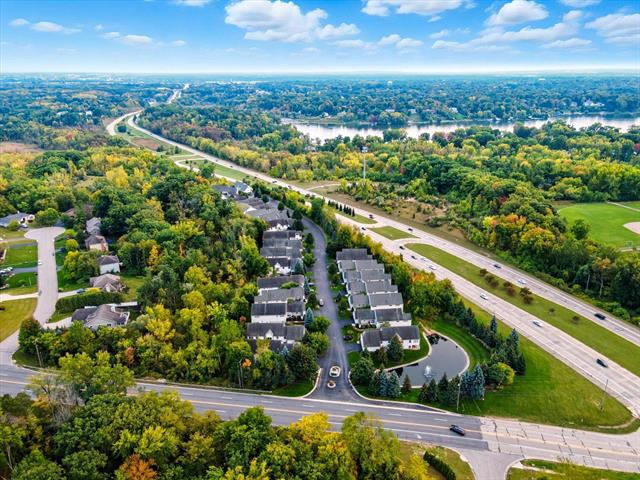 Builiding view sixty for 416 Enclave, Grand Rapids, MI. 49546