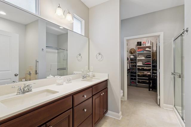 Builiding view thirty three for 416 Enclave, Grand Rapids, MI. 49546