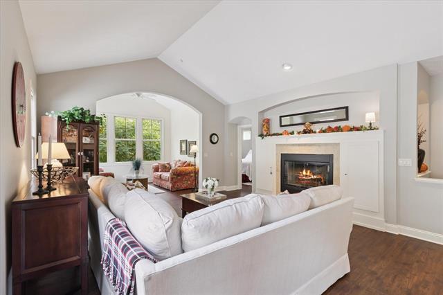 Builiding view twelve for 416 Enclave, Grand Rapids, MI. 49546