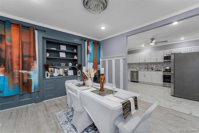 Builiding view eight for 4411 Iroquois, Detroit, MI. 48214