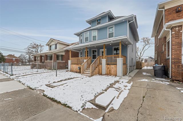 Builiding view thirty four for 4411 Iroquois, Detroit, MI. 48214