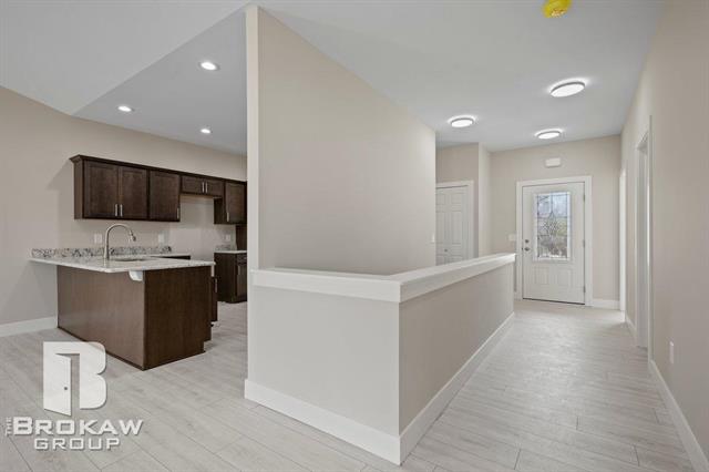 Builiding view eight for 3369 Meadowridge, Davison, MI. 48423